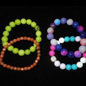 Colorful beaded stretch bracelets