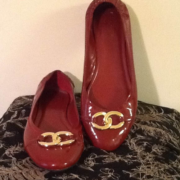 AK Anne Klein iflex flats