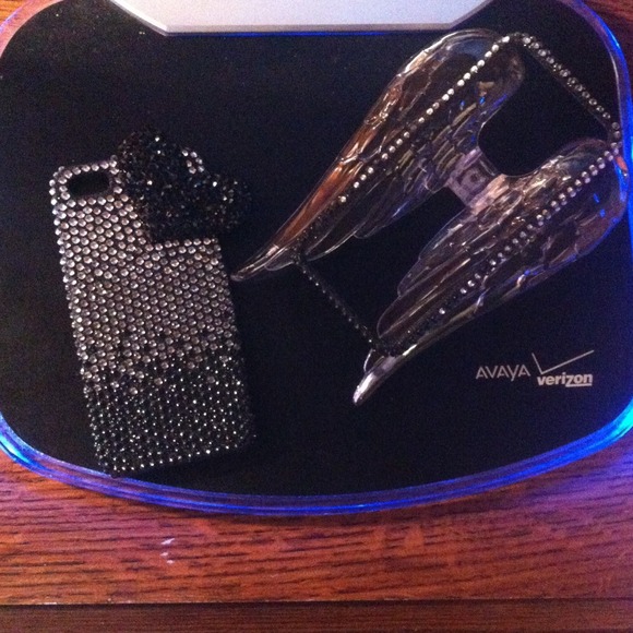 SOLD!!!!!!!!!Apple iPhone 5 3D Diamond Heart Case