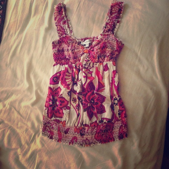 Bebe floral top