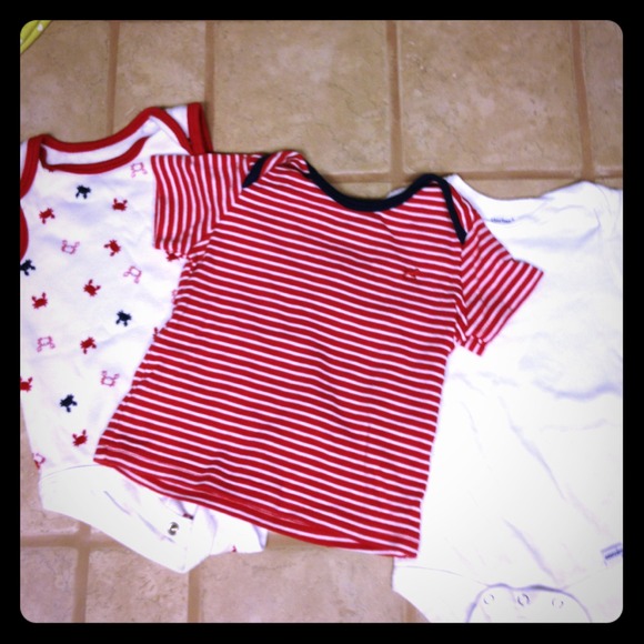 3 PC set. Crab, red white & navy