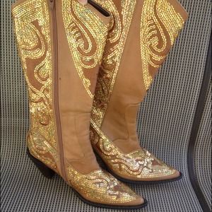 Helen's Heart sequence light brown western boots 7
