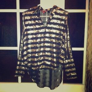 Sheer top perfect for the holidays :)