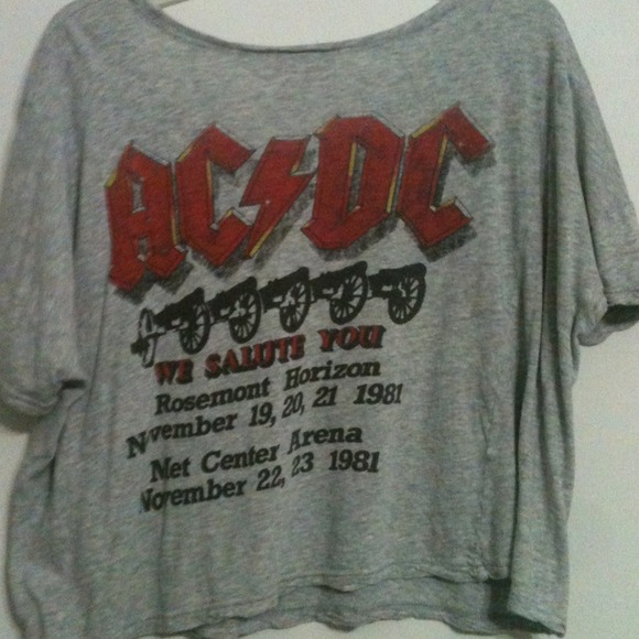 SOLD  ACDC oversized crop top Forever 21 sz M - Picture 2 of 3
