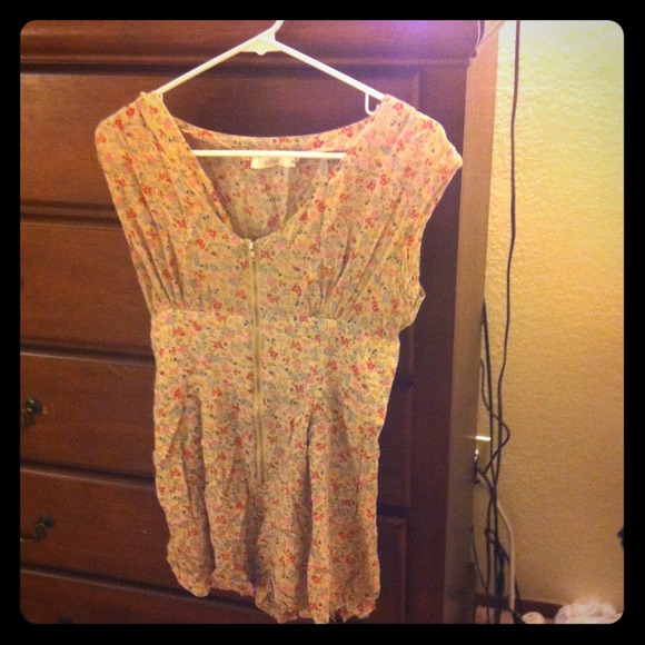 Floral romper!