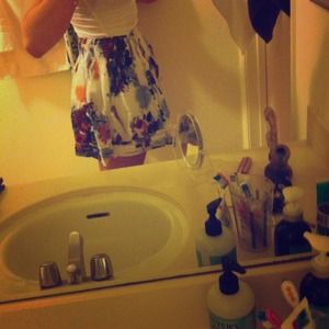 Abercrombie floral skirt!