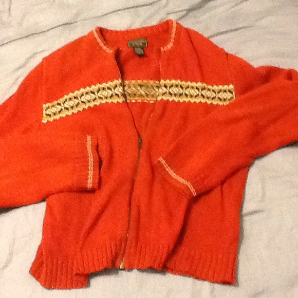 ✂️✂️REDUCED✂️✂️Abercrombie and Fitch sweater