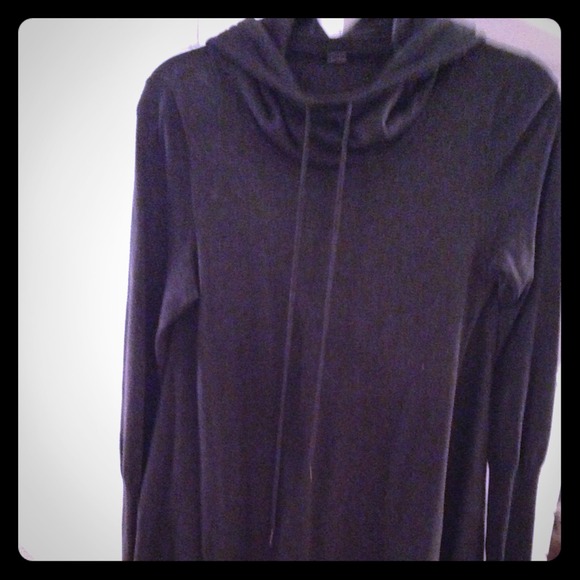 Hooded black short dress - Picture 1 of 3