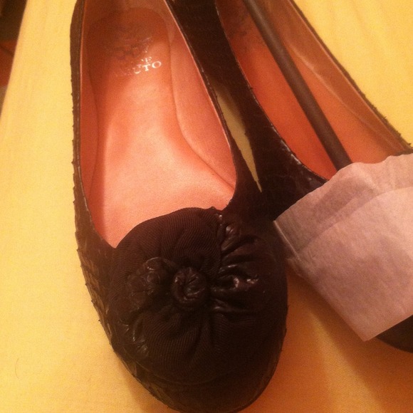 Vince camuto flats