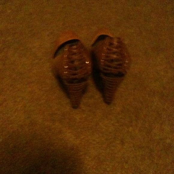 Jessica Simpson Shoes - Picture 2 of 2