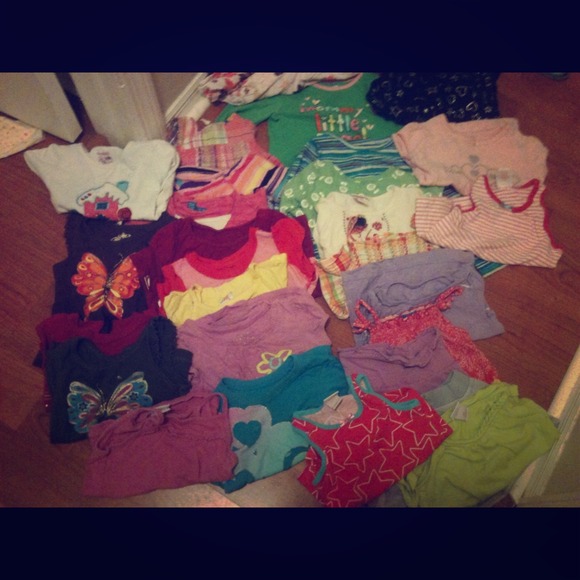 Girls 3 t shirts - Picture 1 of 1
