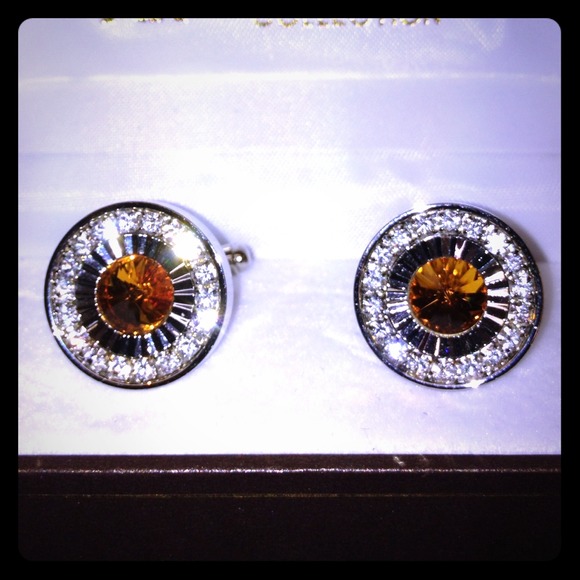 Cuff links