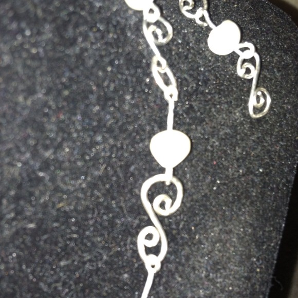 Jewelry Set - Picture 2 of 4