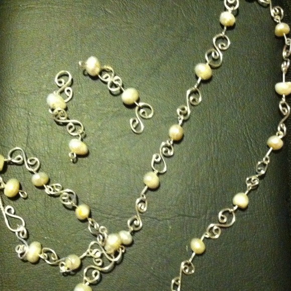 Jewelry Set - Picture 4 of 4