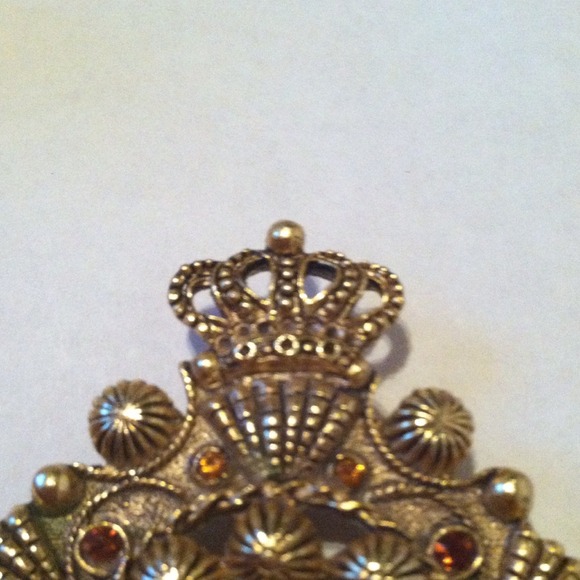 Gold and Gem brooch with crown detail - Picture 3 of 3