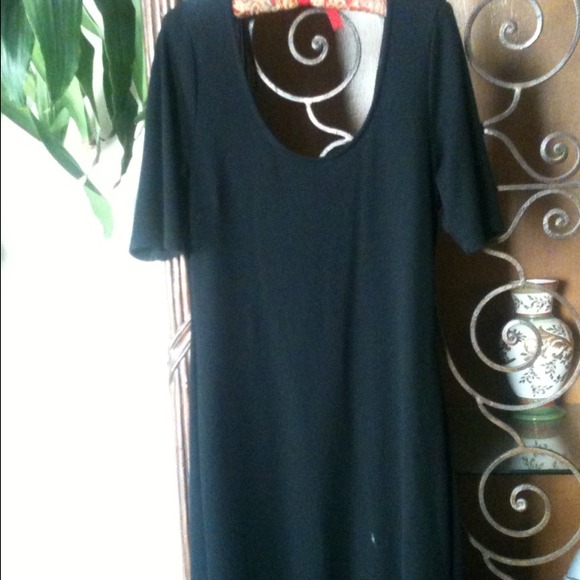 Little black short sleeve dress