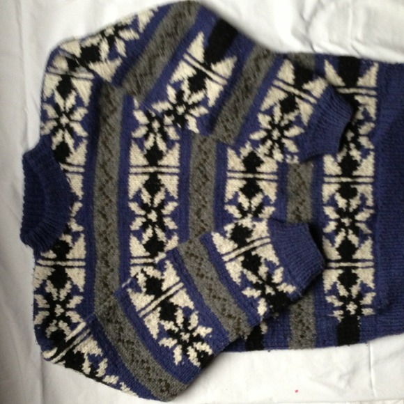 Wool sweater - Picture 1 of 1