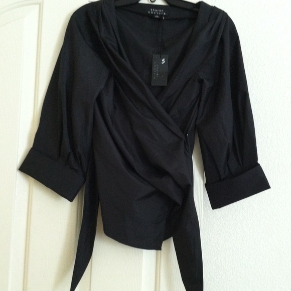 Classic wrap top - Picture 3 of 3