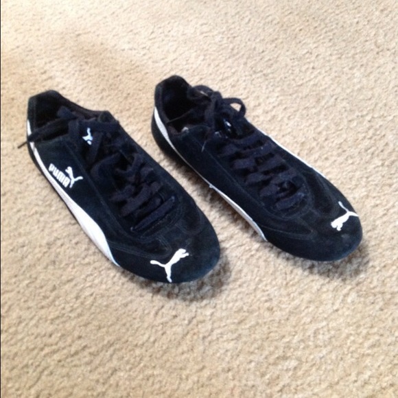 Puma sneakers size 8