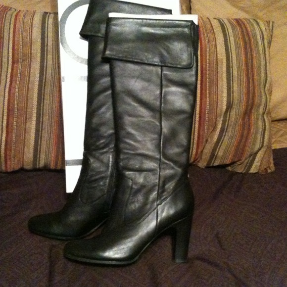 Leather boots LOFT reduced!!!