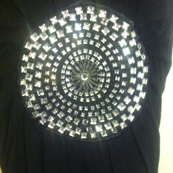 Beautiful black wavy halter - Picture 2 of 2