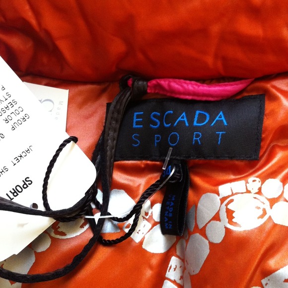 Price reduced !!!! Escada Jacket - Picture 4 of 4