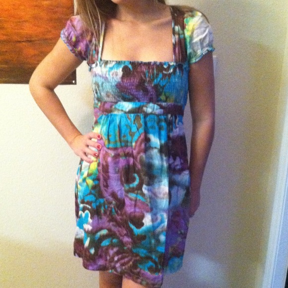Dress - Picture 2 of 2