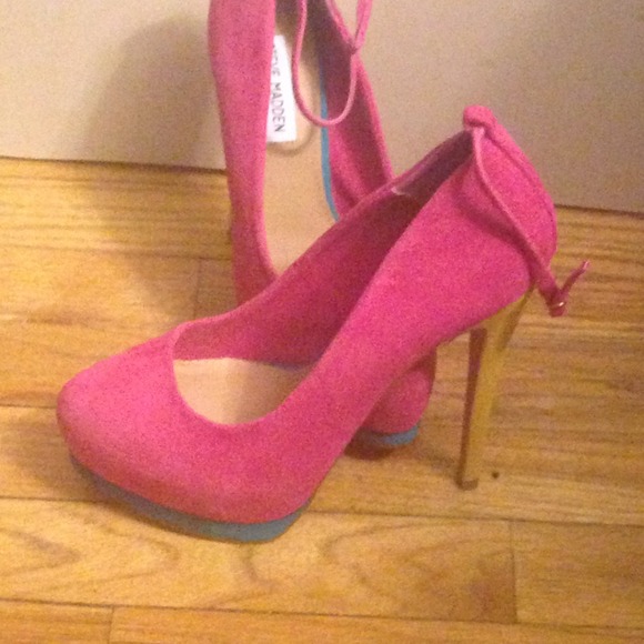 👠SOLD👠Steve Madden Opticall Multi Suede Shoes - Picture 4 of 4