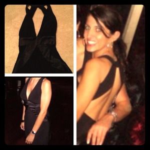 💰MAKE OFFER️😉 Stunning Black cocktail dress