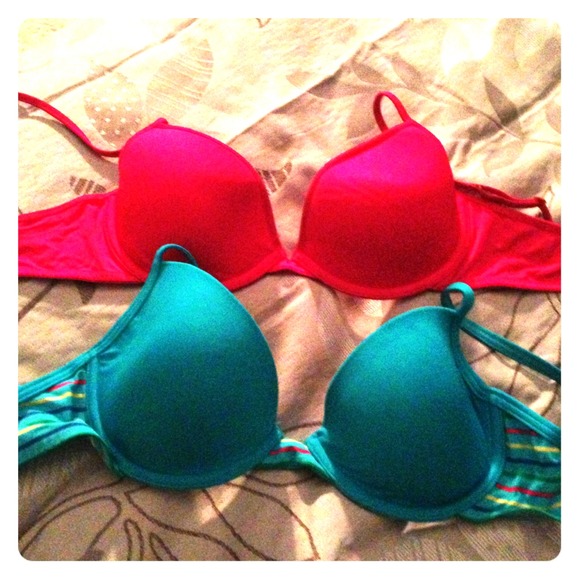 2 bras