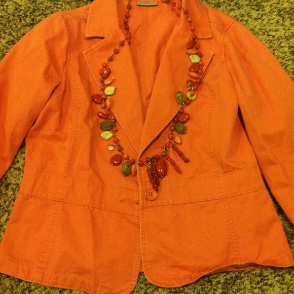 ❌SOLD IN A BUNDLE❌ - Picture 2 of 4