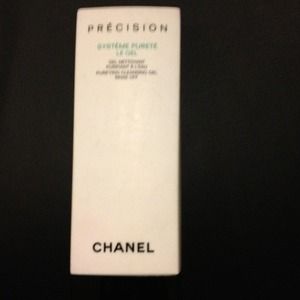 Precision Chanel Face gel wash
