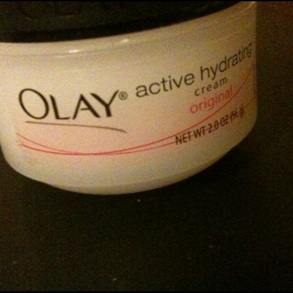 Olay Active Hydrating Cream