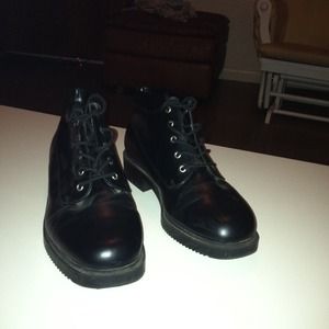 Vintage black ankle boots! Hardly ever worn!