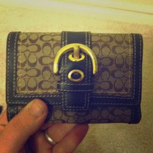 Slightly used authentic coach wallet