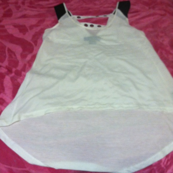 Brand New kardashian Kollection high/low top!!
