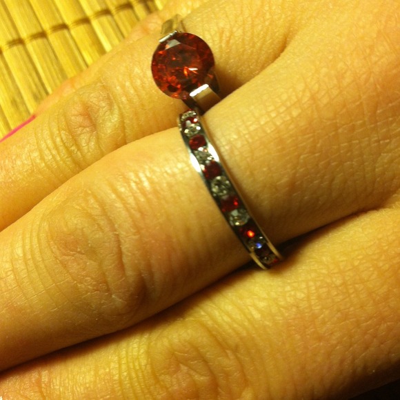 New rings, with red and white cz diamonds!