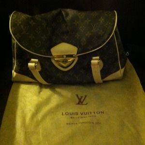 Louis Vuitton "inspired" purse. RESERVED!!!!!!!