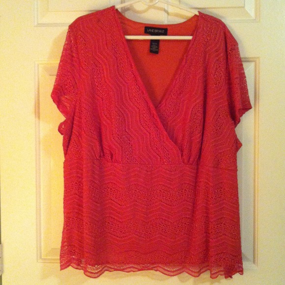 Gorgeous Salmon color top