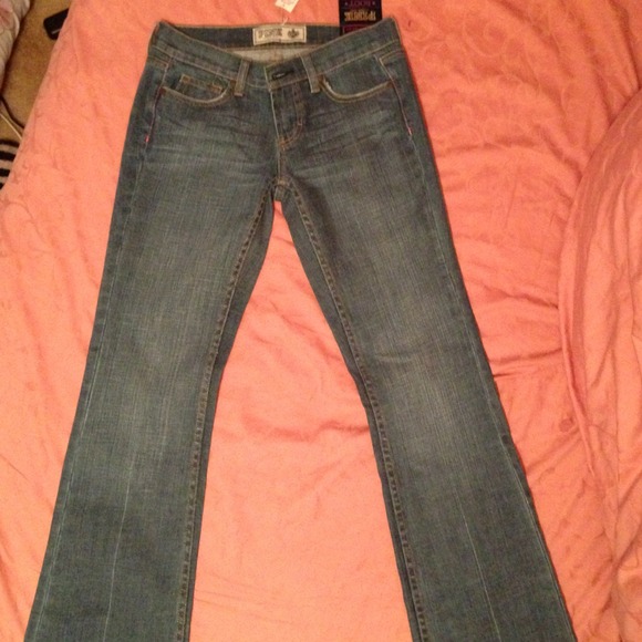 Brand new pink vs jeans REDUCED