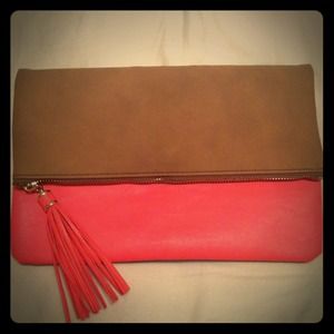 ✨REDUCED✨Clutch/shoulder bag