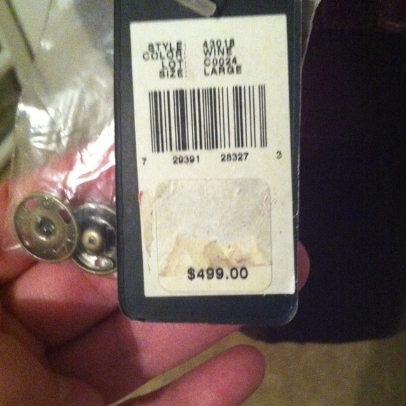 🚫✅SOLD✅🚫Authentic GUESS leather coat - Picture 2 of 3