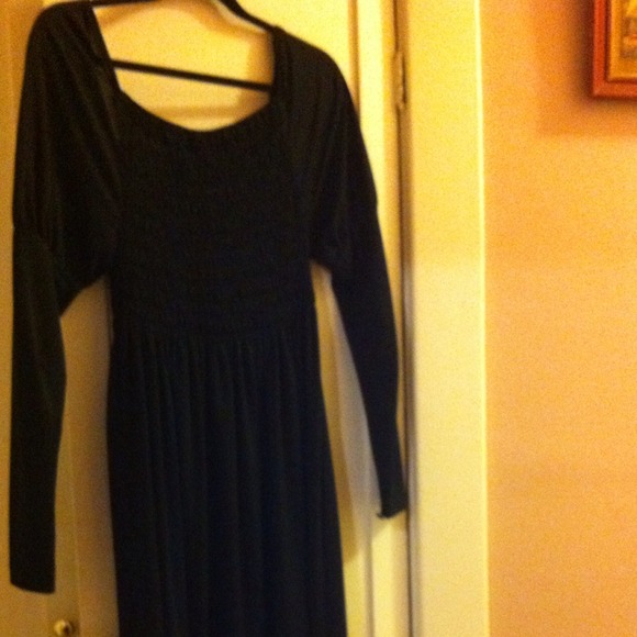 Black long dress - Picture 3 of 4