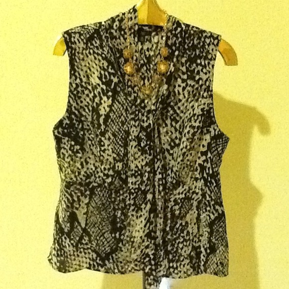 Ann Taylor silk animal print blouse