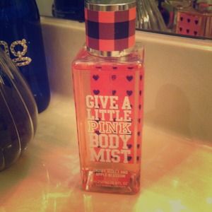 Snowy violet & apple blossom body mist