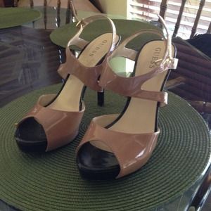 High heels guess size 9M