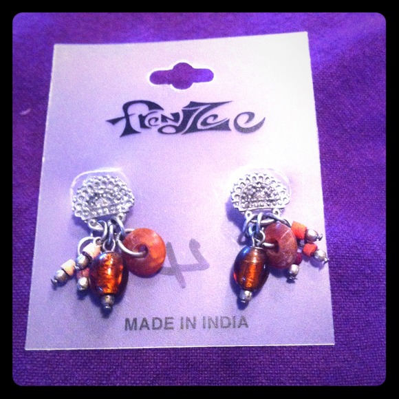 Brand new, never worn earrings!