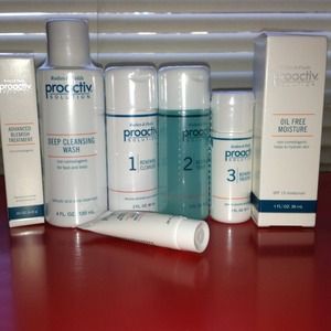 🌈🌈Reserved🌈🌈 4 Proactiv set-new.sealed.unused.