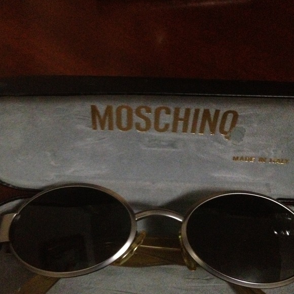 Moschino sunglasses