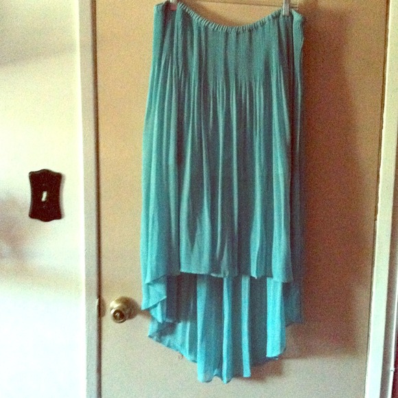 LC Hi-Lo Skirt